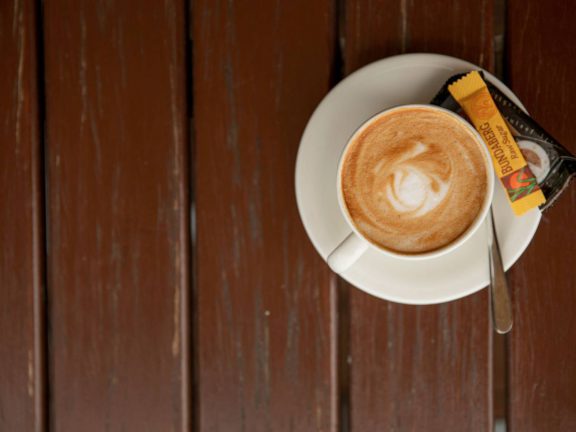 mooloolaba-surf-club-coffee-on-table-from-above