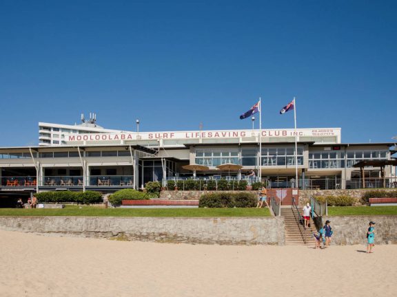 mooloolaba-surf-club-seen-from-the-beach