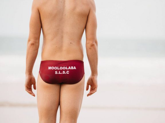 mooloolaba-surf-club-surf-lifesaver-in-speedos